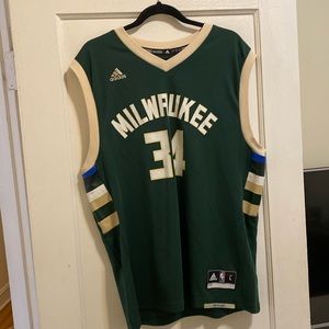 Milwaukee Bucks Giannis Antetokounmpo adidas basketball jersey